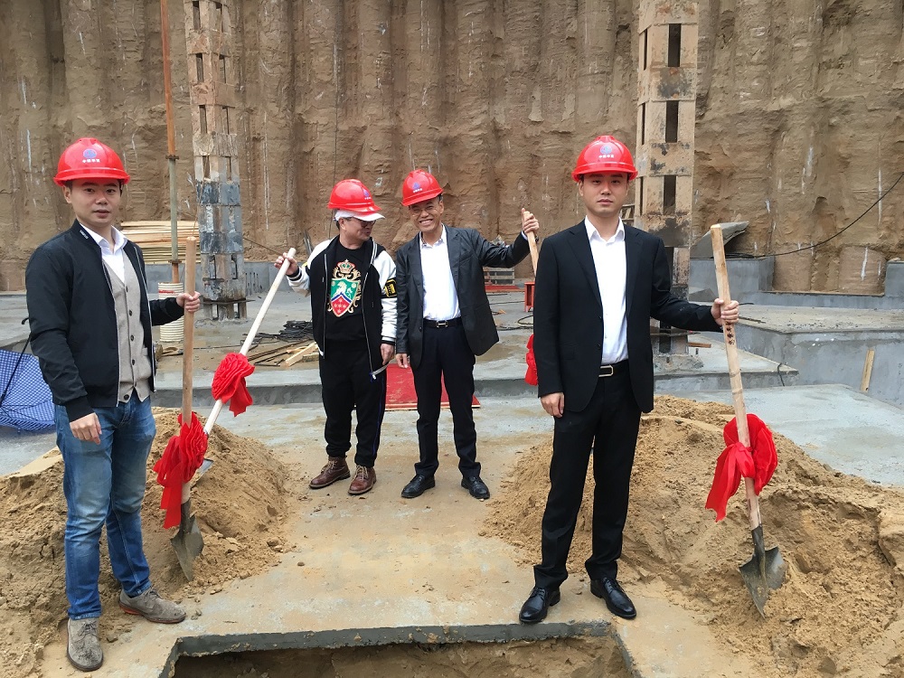 準備為奠基石培土.jpg